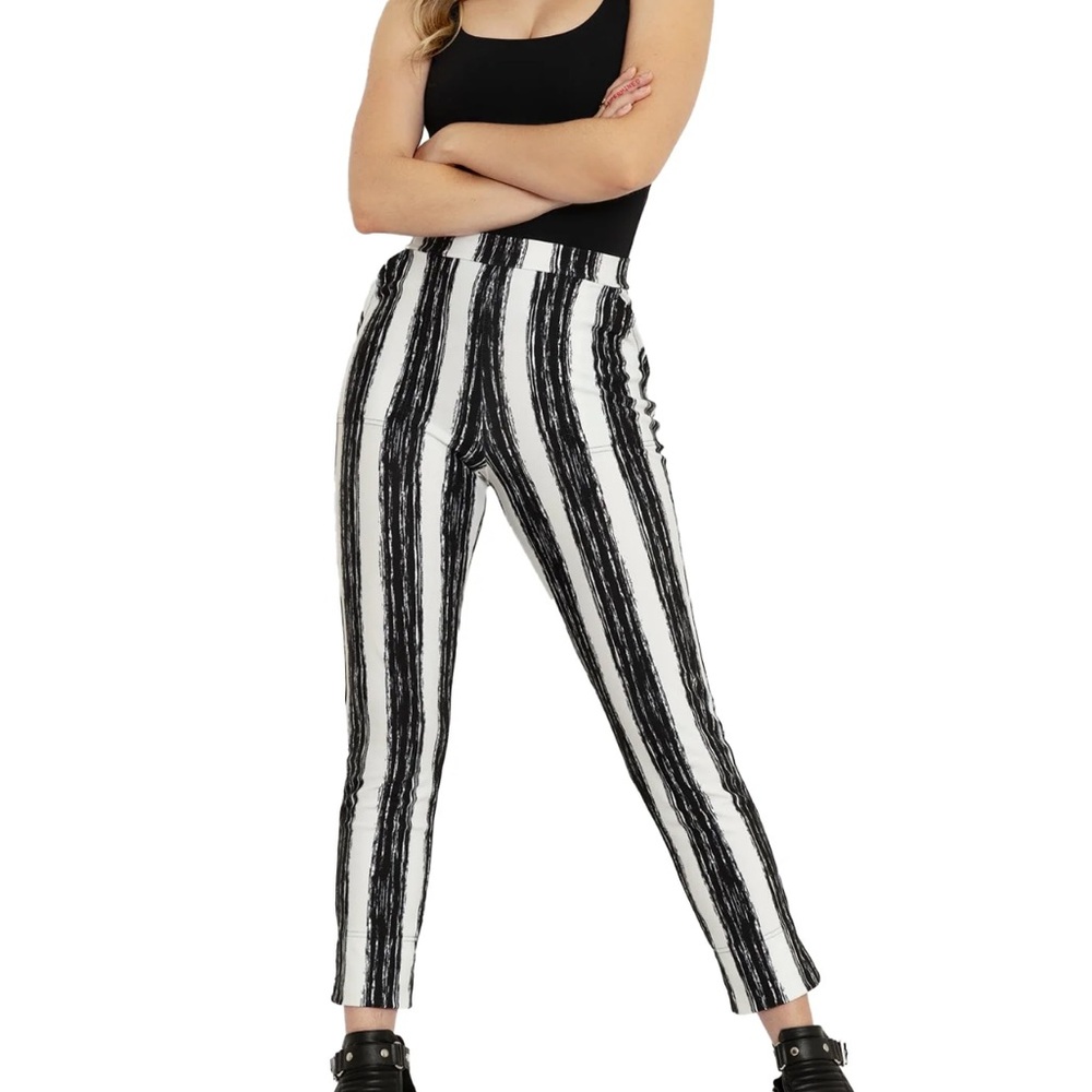 Blackmilk Ghost With The Most
Cuffed Pants